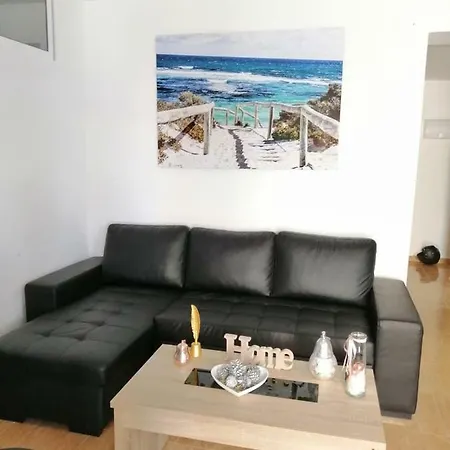 Love Apartament 阿利坎特